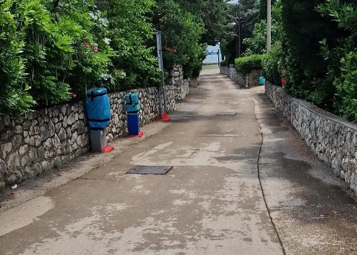 Na-vi * Novi Vinodolski